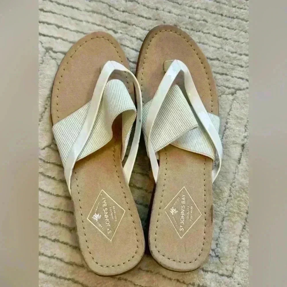 St  John’s bay strappy thong slide  wedge sandal in ivory woman’s 7